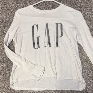 GAP Women's white Long Sleeve Tee